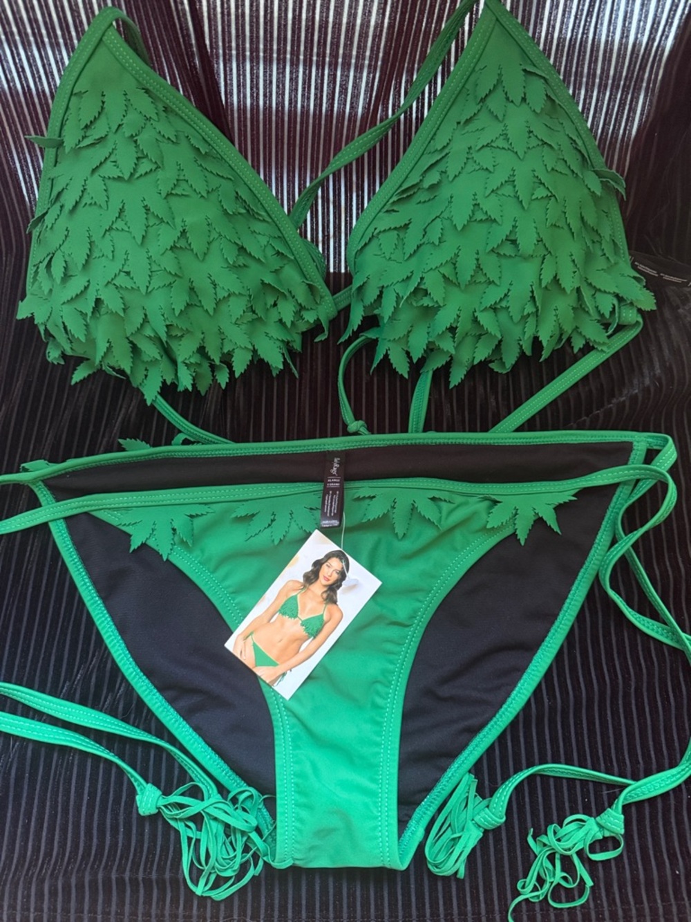 Green Leaf-Texture Tie Bikini Set - Unbranded